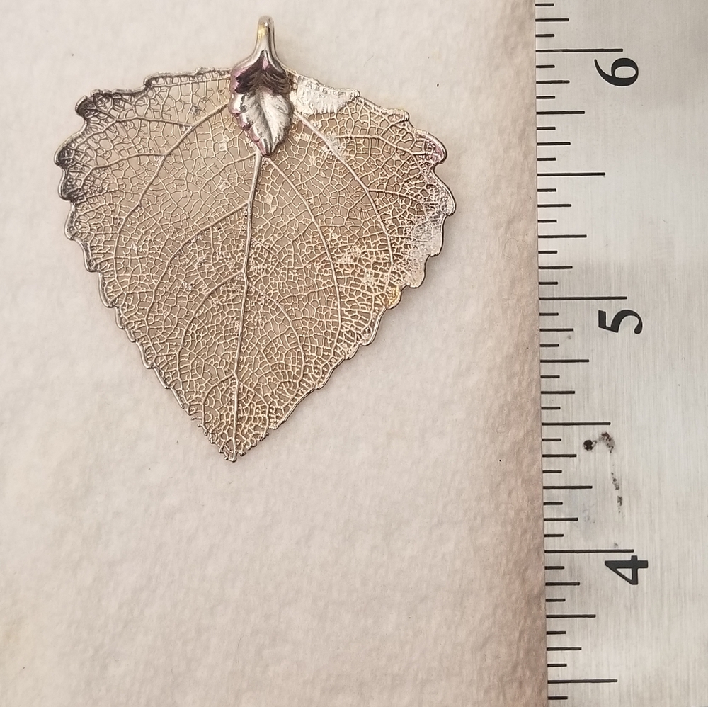 Vintage Silver Dipped Aspen Leaf Pendant - image 2